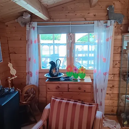 Sonnenscheinhof Alpakas, Alpaka Huette Feriehus *