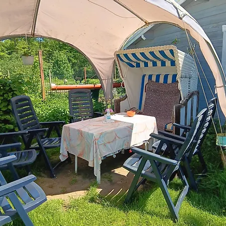 Sonnenscheinhof Alpakas, Alpaka Huette Lasbek